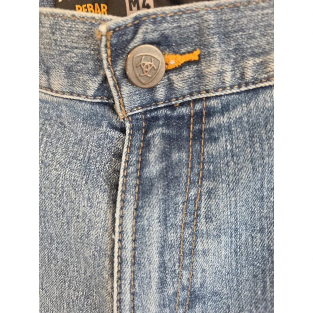 Ariat title rebar
